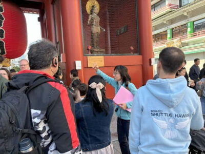Asakusa: A Big-picture History Walk to Know Japan - Starting at Kaminarimon: Tokyo’s most famous gateway, made meaningful