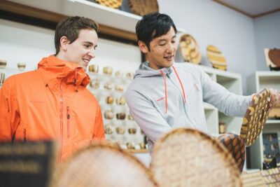 Custom Private Tour in Hakone with a Certified Local Guide - Pickup timing and how the day is paced (9:00 start, ~7 hours)