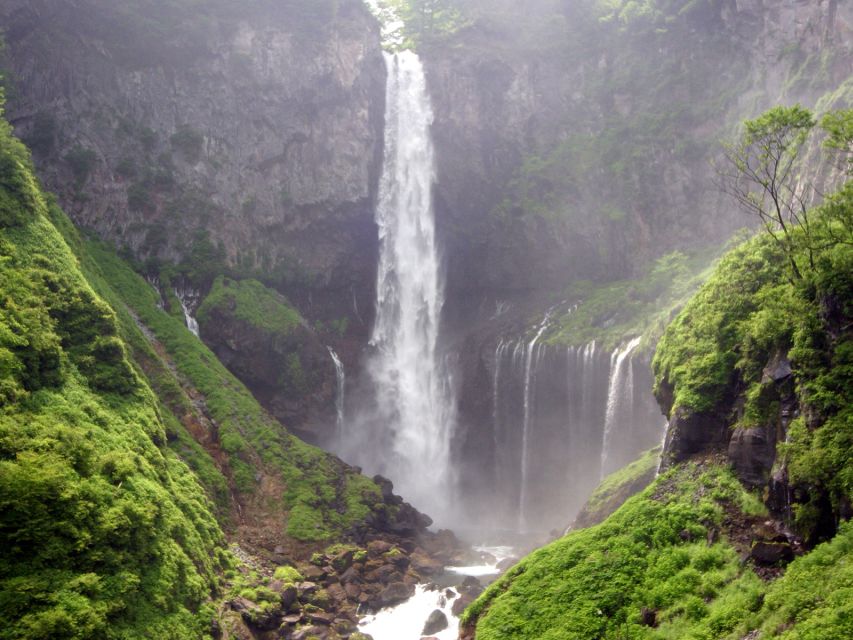 From Tokyo: Guided Day Trip to Nikko World Heritage Sites - Guide Quality and Group Energy: How YIRIKO and SamSam Fit In