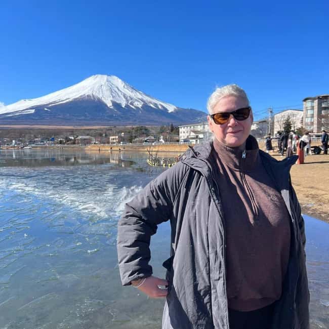 From Tokyo: Mt Fuji Private Day Tour In Luxury Land Cruiser - Gotemba Premium Outlets: The Shopping Break That Fits the Fuji Backdrop