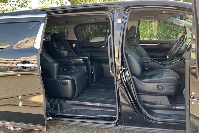 Narita Airport (NRT) Private Transfer to Central Tokyo - Flight tracking and 24/7 help: the quiet lifesaver