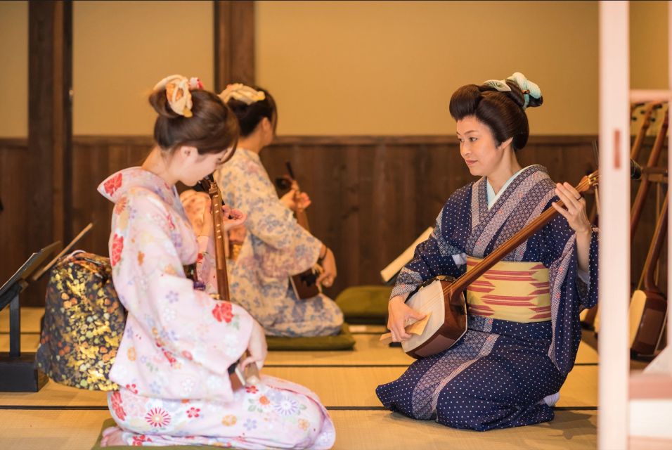 Nikko: Edo Wonderland Edomura Cultural Theme Park Ticket - Free extras that make the park feel like a world: ninja training hall, sword access, and the maze