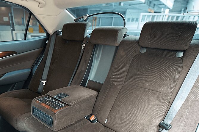 Private arrival Transfer from Narita Airport(NRT) to central Tokyo city - The drive into Tokyo: fast, direct, and door-to-door