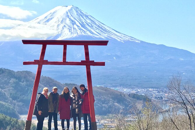 Private guided hidden gems tour by local English speaking driver - Where You’ll Go Around Fujikawaguchiko (And Why It’s a Smart Mix)