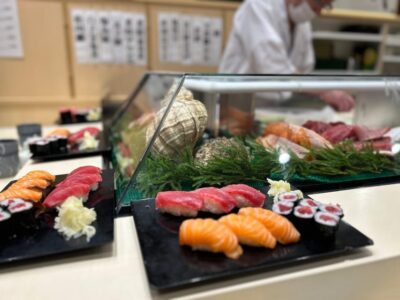 Private Toyosu & Tsukiji Market Adventure with Tuna Auction - Toyosu tuna auction: what you’re actually watching