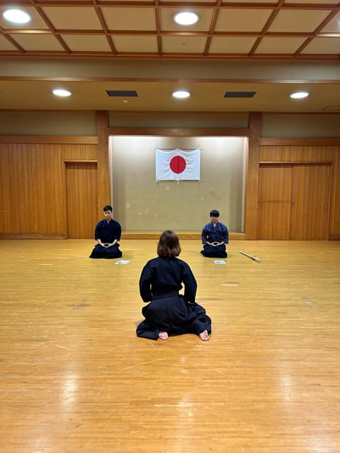 Samurai Experience - Learn Bushido through Kendo, in Tokyo - Rei and Etiquette: The Way You Learn to Enter the Room