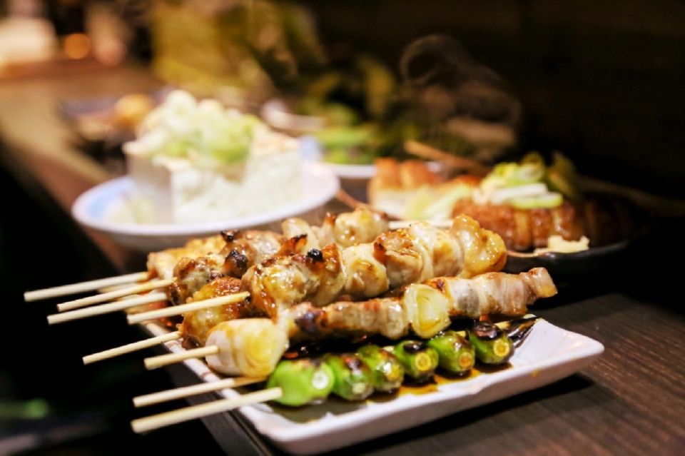Shinjuku: Golden Gai Food Tour - Golden Gai: 200+ Microbars and the Story Behind the Doors