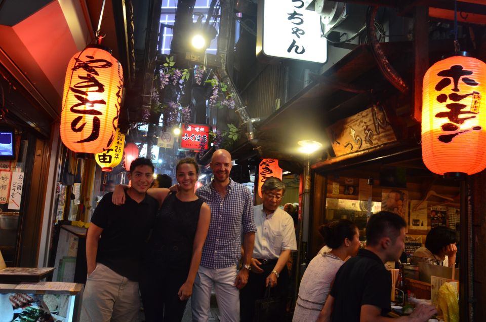 Shinjuku: Golden Gai Food Tour - Guides Matter Here: What You Can Expect From the Human Part