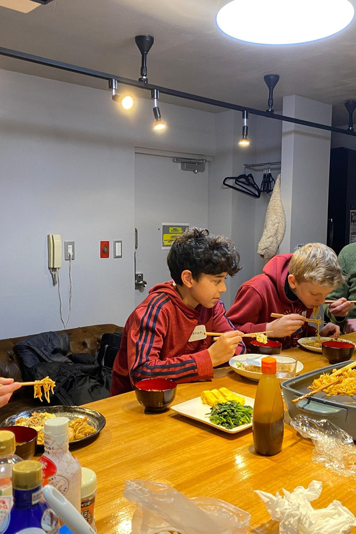 Shinjuku Tokyo: Authentic Japanese Home-Style Culinary Class - English-led instruction with real personality