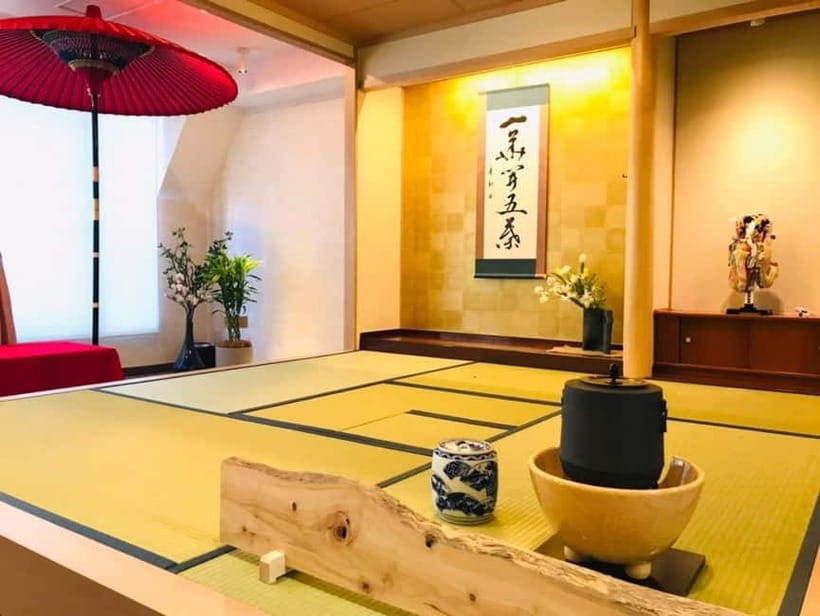 Tea ceremony experience in Japanese-style room 60min - Key things I’d circle on your itinerary