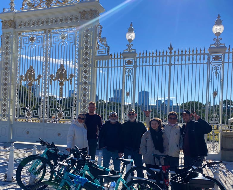 Tokyo: 3-Hour Bike or E-Bike City Highlights Tour - From Aoyama St. Grace Cathedral to Cat Street: style, side streets, and short stops