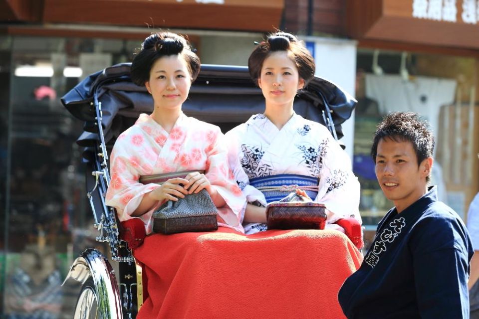 Tokyo: Asakusa Sightseeing Tour by Rickshaw - Key highlights you’ll care about