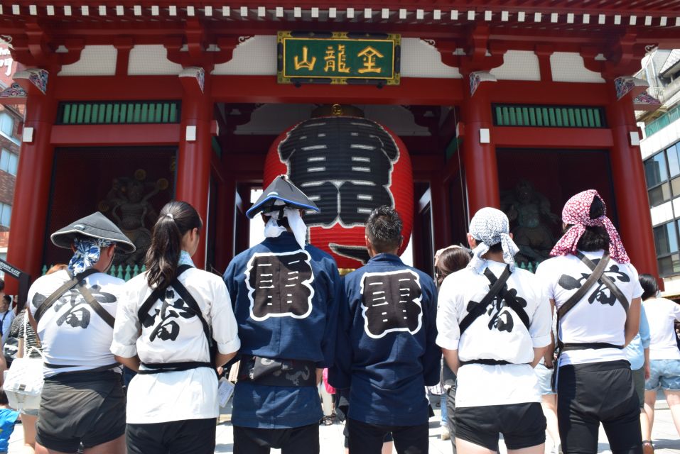 Tokyo: Asakusa Sightseeing Tour by Rickshaw - Rokku Ward, Tanuki-doori, and the street-life texture