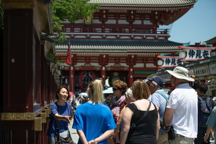 Tokyo: Asakusa Walking Tour with Sensoji Temple Visit - Key things you’ll notice on this Asakusa tour