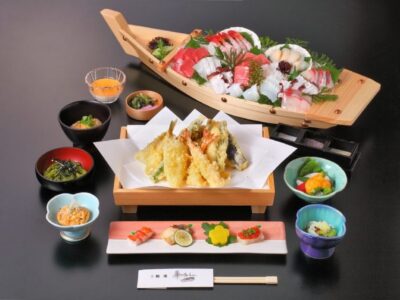 Tokyo Bay: Traditional Japanese Yakatabune Dinner Cruise - Night Views You Can Photograph: Skytree, Rainbow Bridge, Odaiba, and More
