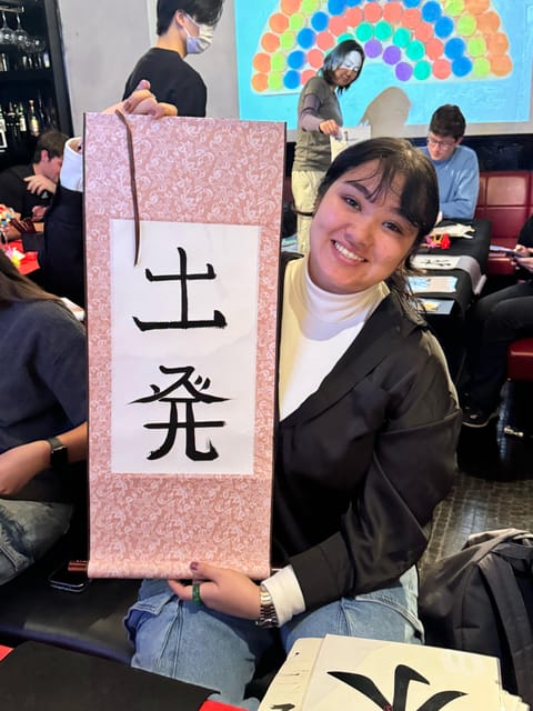 Tokyo: Calligraphy on Kanji Fan & Scroll with Drink - Finding Shodo Cafe 7557 in Central Roppongi