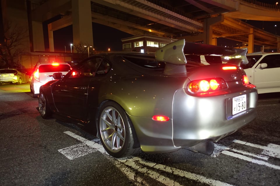 Tokyo: Daikoku Car Meet Tour at Night with JDM Guides - Riding in a random JDM or sports car: what’s included and what’s not