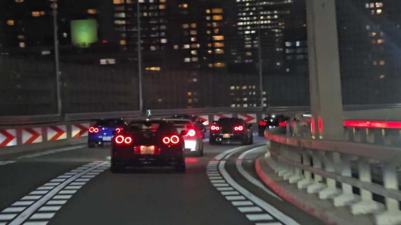 Tokyo: Daikoku JDM Car Meet in the Famous 303 600HP GTR R-35 - VIP pacing and legal safety: how this stays fun instead of risky