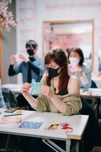 Tokyo: Learn Traditional Origami with a Local - Pick Your Folds: 3 to 5 Models During 90 Minutes
