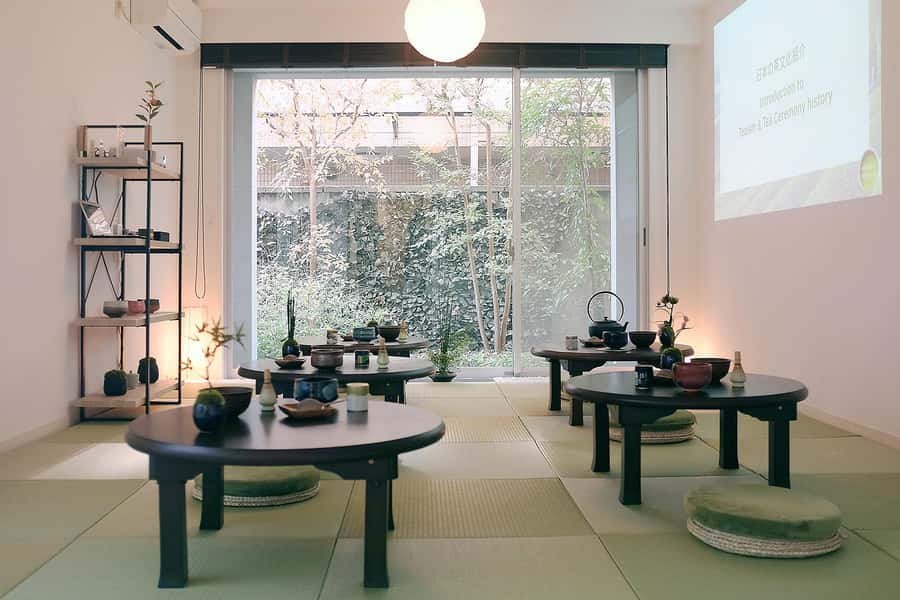 Tokyo: Matcha and Kimono Experience - Sweets, welcome drink, and the full pacing