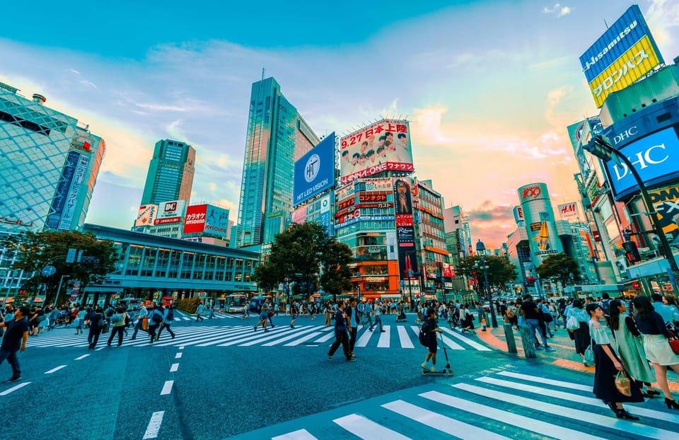 Tokyo: Private Tailored Tour with a Local Guide - Asakusa and Sensō-ji Temple: red lanterns and lived-in detail