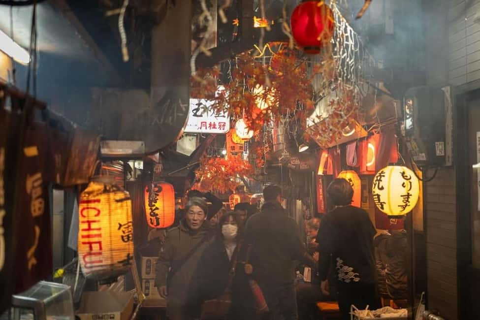 Tokyo: Private Walking Tour with a Local Guide - Senso-ji and Asakusa: Old Tokyo in Full Ceremony