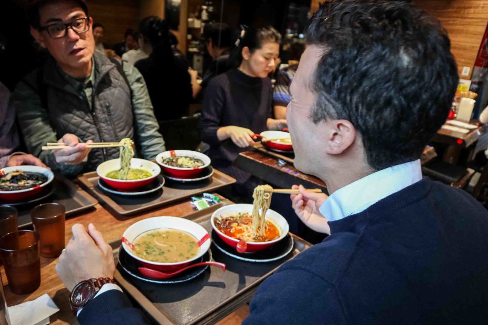 Tokyo: Ramen Tasting Tour with 6 Mini Bowls of Ramen - Shibuya route: from classic Hokkaido to curry comfort