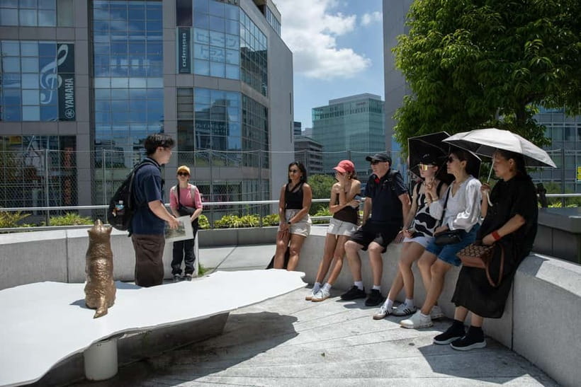 Tokyo: Shibuya Crossing & Hidden Streets Walking Tour - Guides are the real engine: why the experience feels smooth