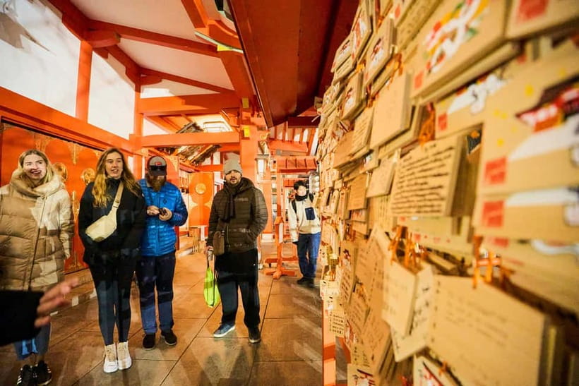 Tokyo: Shinjuku Nightlife & Secret Backstreets Walking Tour - Starting at Shinjuku East Exit Police Box: find the right human