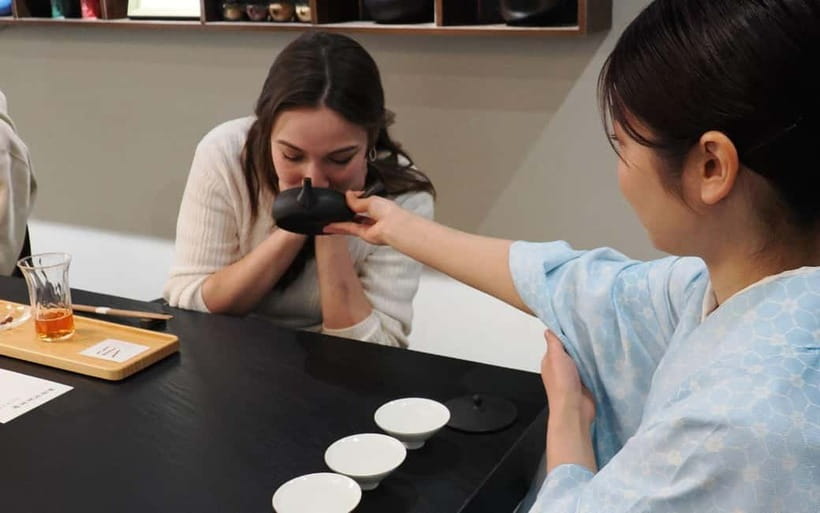 Tokyo: Traditional Tea Ceremony with a Tea Master - The matcha moment: whisking your own with guided etiquette