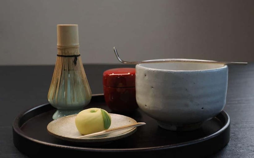 Tokyo: Traditional Tea Ceremony with a Tea Master - Wakocha welcome tea and cake: a bright start you can taste instantly