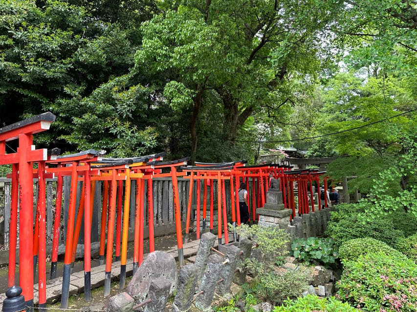 Tokyo:Stroll in Old traditional culture towns~Yanaka & Nezu - The Sunset Staircase Photo Moment (Popular With Locals for a Reason)